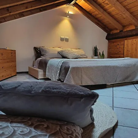 Cascina Del Gallo, Ideale Per E La Svizzera